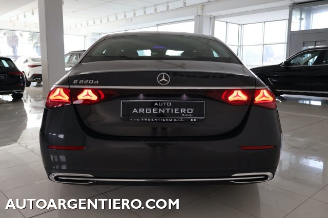 MERCEDES-BENZ E 220 usata, con Airbag Passeggero