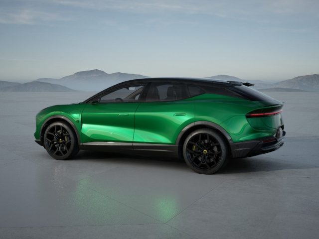 LOTUS Eletre usata, con Airbag laterali