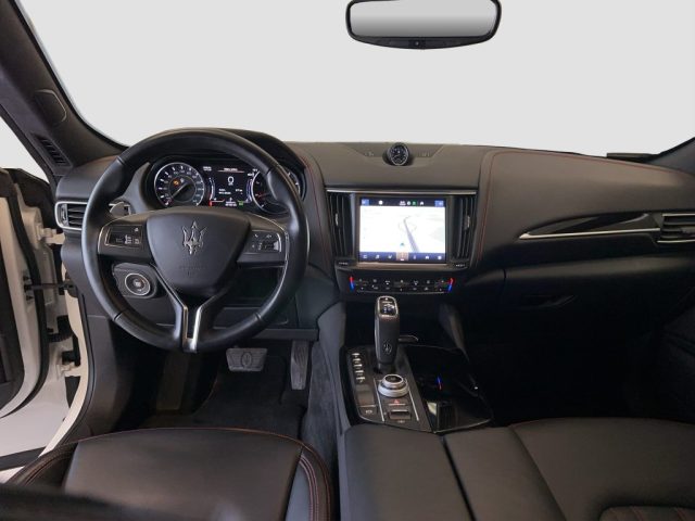 MASERATI Levante usata 8
