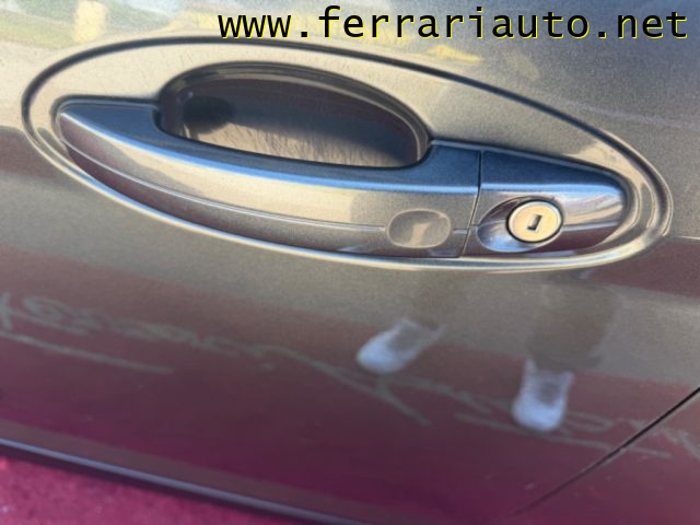FORD C-Max usata, con Volante in pelle