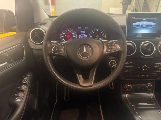 MERCEDES-BENZ B 180 usata, con Climatizzatore