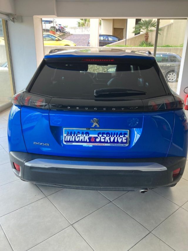 PEUGEOT 2008 usata, con Cerchi in lega