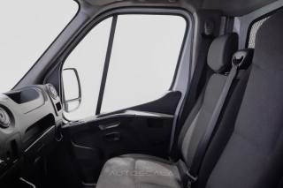 RENAULT Master usata, con Autoradio digitale