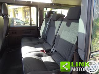 LAND ROVER Defender usata 22