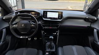 PEUGEOT 2008 usata, con Alzacristalli elettrici