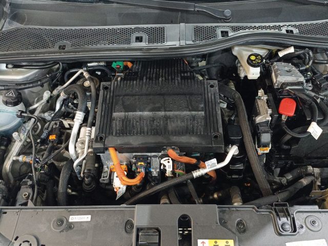 PEUGEOT 208 usata, con Riconoscimento dei segnali stradali