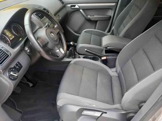 VOLKSWAGEN Touran usata, con ESP
