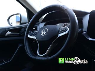 VOLKSWAGEN T-Cross usata 38
