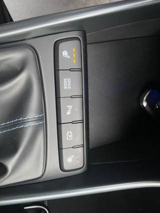 HYUNDAI i20 usata, con Cruise Control