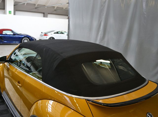 VOLKSWAGEN Maggiolino usata, con USB