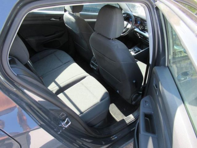 VOLKSWAGEN Golf usata, con Boardcomputer