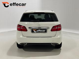 MERCEDES-BENZ B 180 usata, con Alzacristalli elettrici