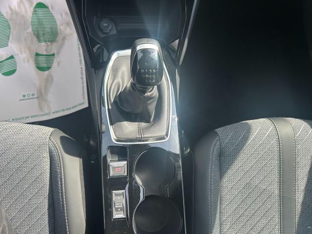 PEUGEOT 2008 usata, con Touch screen