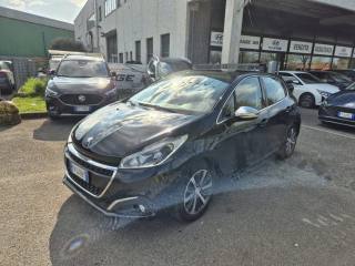 PEUGEOT 208 usata, con Airbag