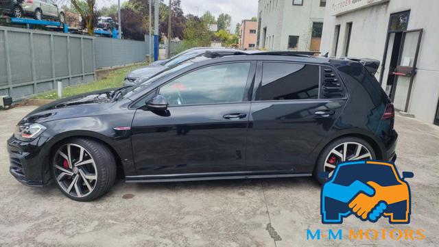 VOLKSWAGEN Golf GTI usata, con Airbag