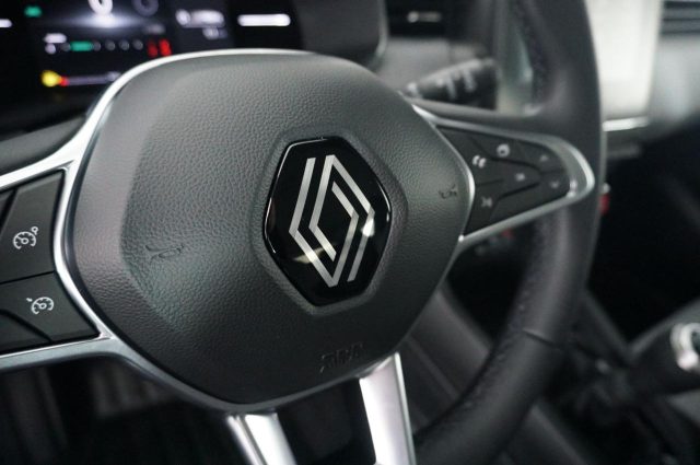 RENAULT Clio usata, con Sensore di luce