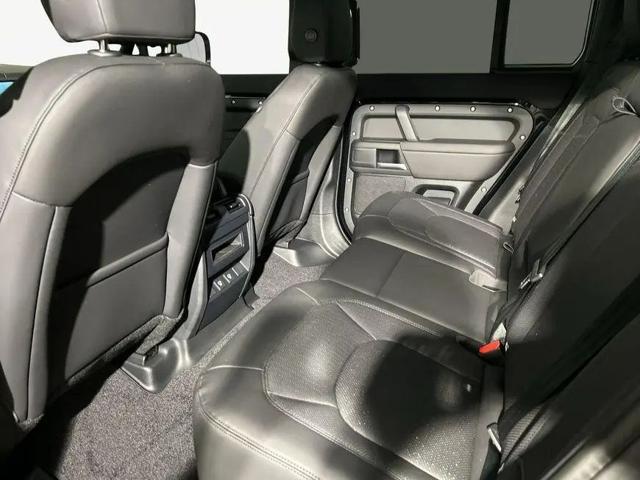 LAND ROVER Defender usata, con Autoradio