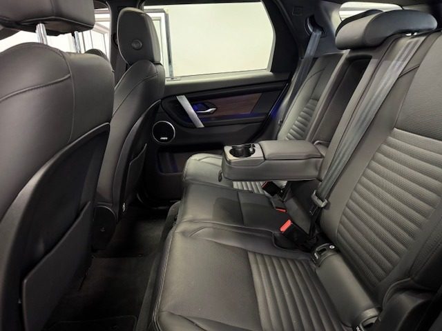LAND ROVER Discovery Sport usata, con Touch screen