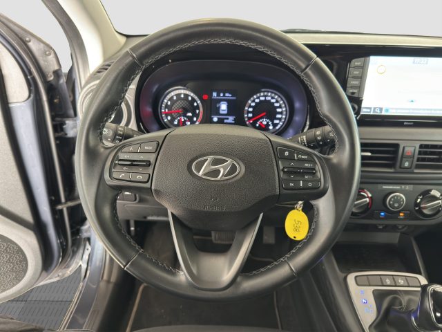 HYUNDAI i10 usata 10