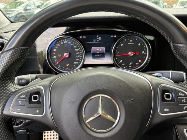 MERCEDES-BENZ E 220 usata, con Chiusura centralizzata