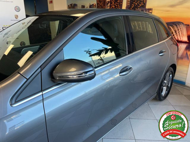 MERCEDES-BENZ B 180 usata, con USB