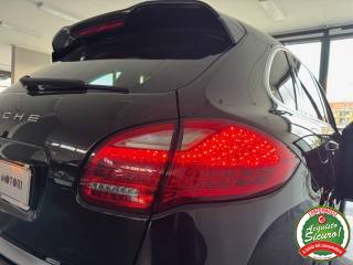 PORSCHE Cayenne usata, con Trazione integrale
