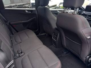 FORD Kuga usata, con Fari LED