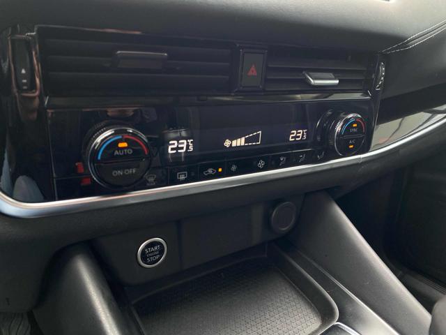 NISSAN Qashqai usata, con Sedile posteriore sdoppiato