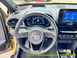 TOYOTA Yaris Cross usata, con Controllo automatico clima