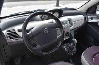 LANCIA Ypsilon usata, con Sedile posteriore sdoppiato