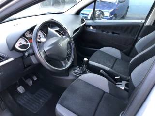 PEUGEOT 207 usata, con ESP