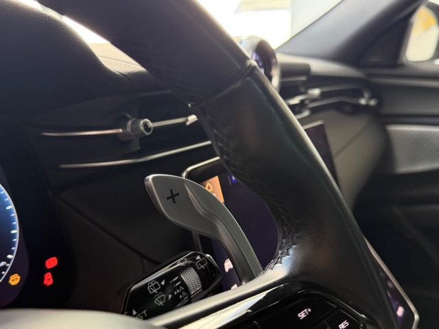 MASERATI Grecale usata, con USB