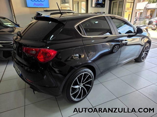 ALFA ROMEO Giulietta usata, con Airbag Passeggero