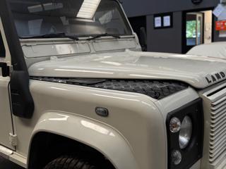 LAND ROVER Defender usata 6