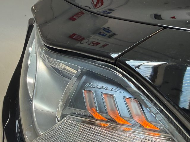 MASERATI Ghibli usata, con Sedile posteriore sdoppiato