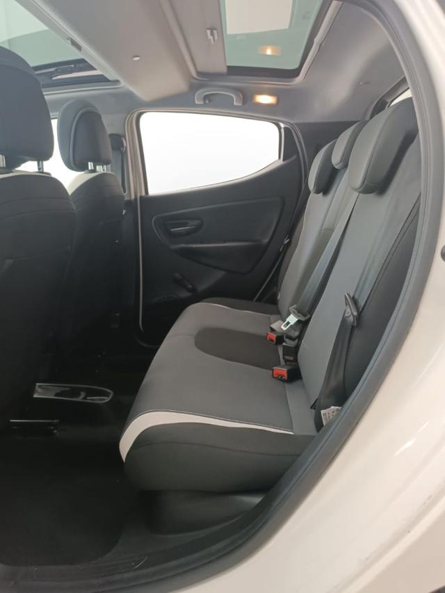 LANCIA Ypsilon usata, con Tetto panorama