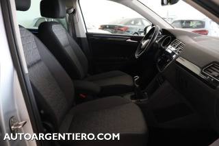 VOLKSWAGEN Tiguan usata, con Sensori di parcheggio anteriori