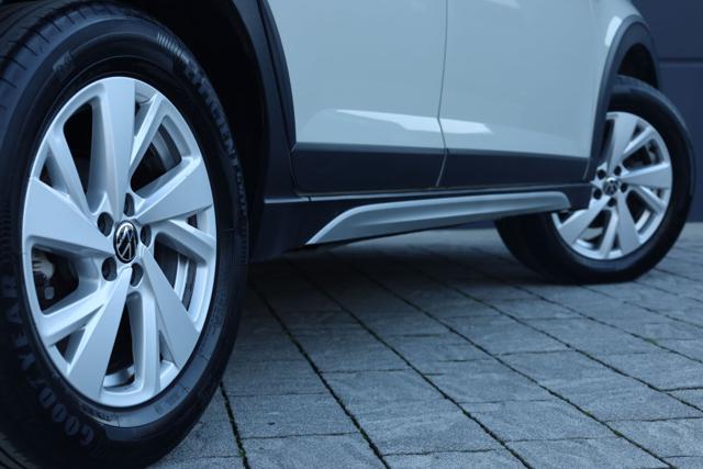 VOLKSWAGEN Taigo usata, con Touch screen