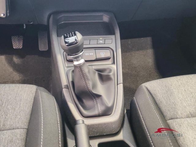 KIA Stonic usata 14