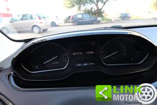 PEUGEOT 208 usata, con Autoradio