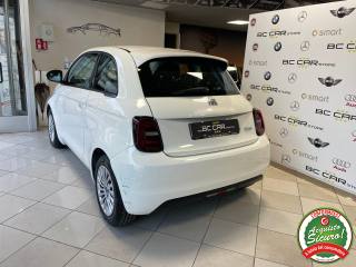 FIAT 500e usata, con Autoradio