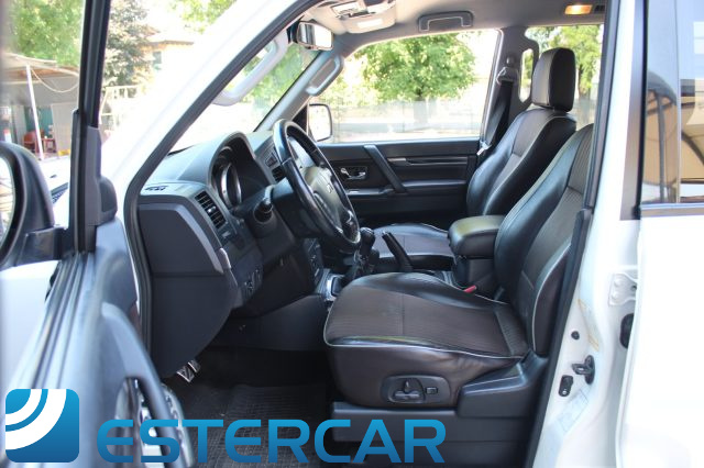 MITSUBISHI Pajero usata, con Airbag Passeggero