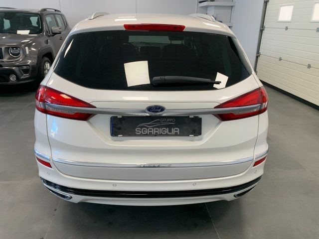 FORD Mondeo usata, con Fari direzionali