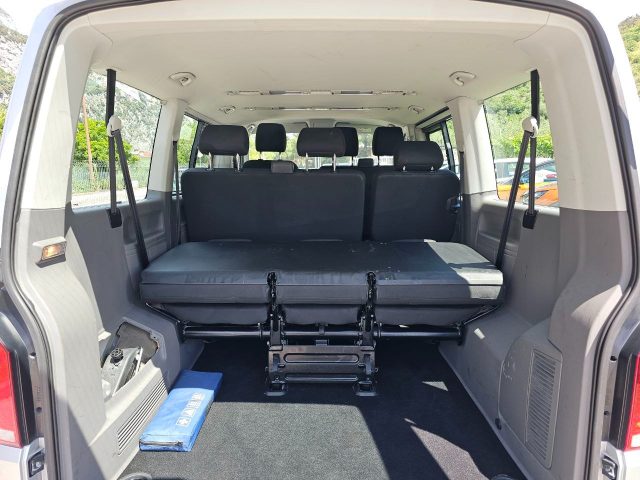 VOLKSWAGEN Caravelle usata, con Airbag testa