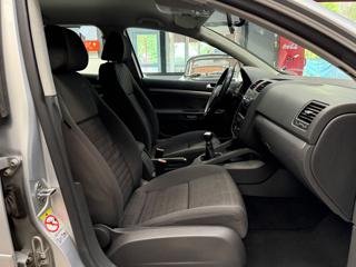 VOLKSWAGEN Golf usata, con Climatizzatore