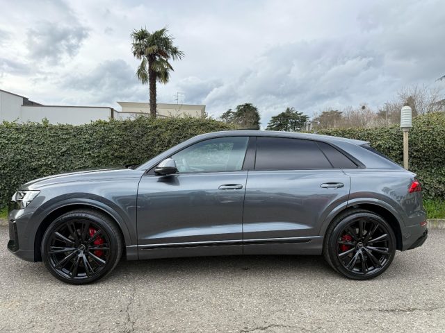 AUDI Q8 usata, con Alzacristalli elettrici