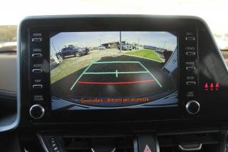 TOYOTA C-HR usata, con Specchietti laterali elettrici
