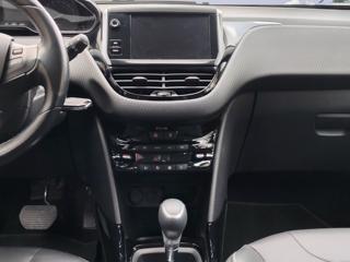PEUGEOT 2008 usata, con Controllo trazione