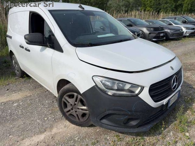 MERCEDES-BENZ Citan usata 2