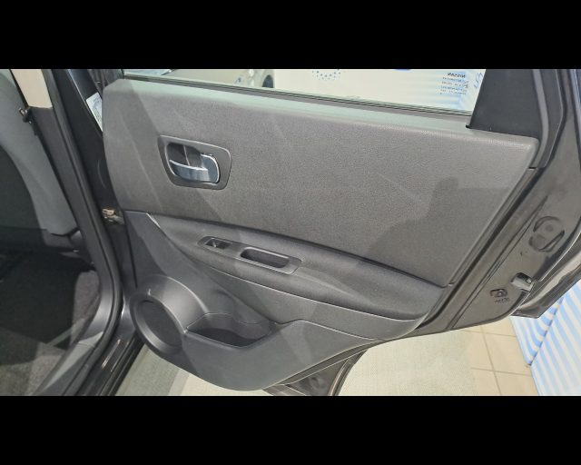NISSAN Qashqai usata 26
